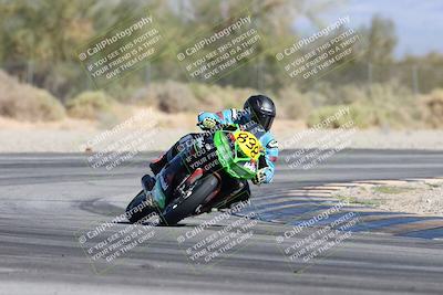 media/Nov-01-2025-CVMA (Sat) [[fc0f7531b8]]/Race 4-500-400-350 Supersport/